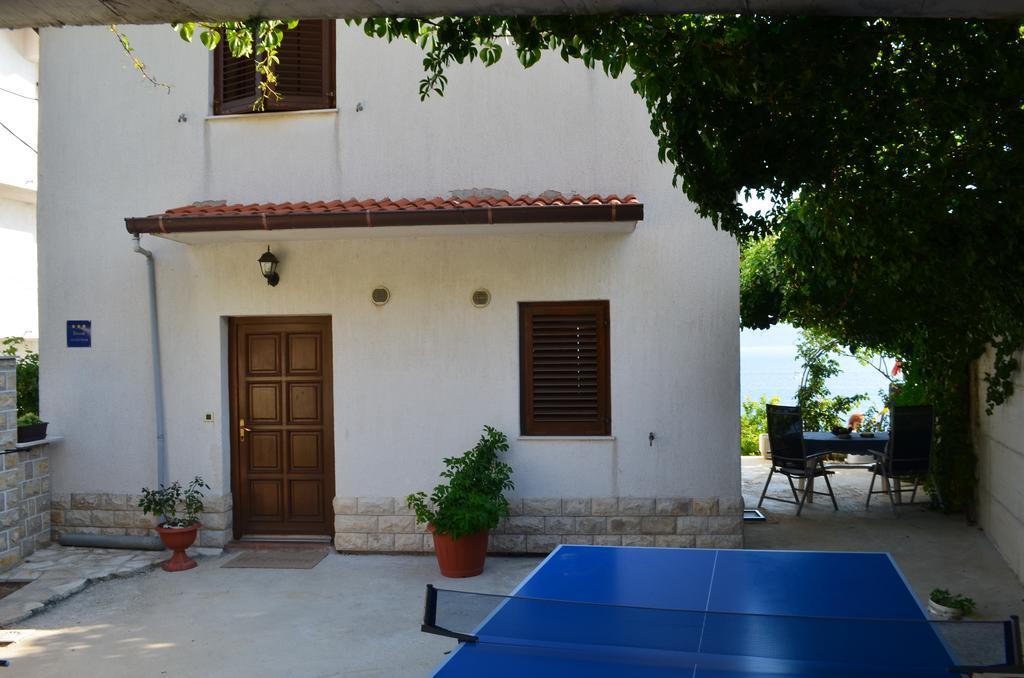 Holiday Villa in Omiš Exterior foto